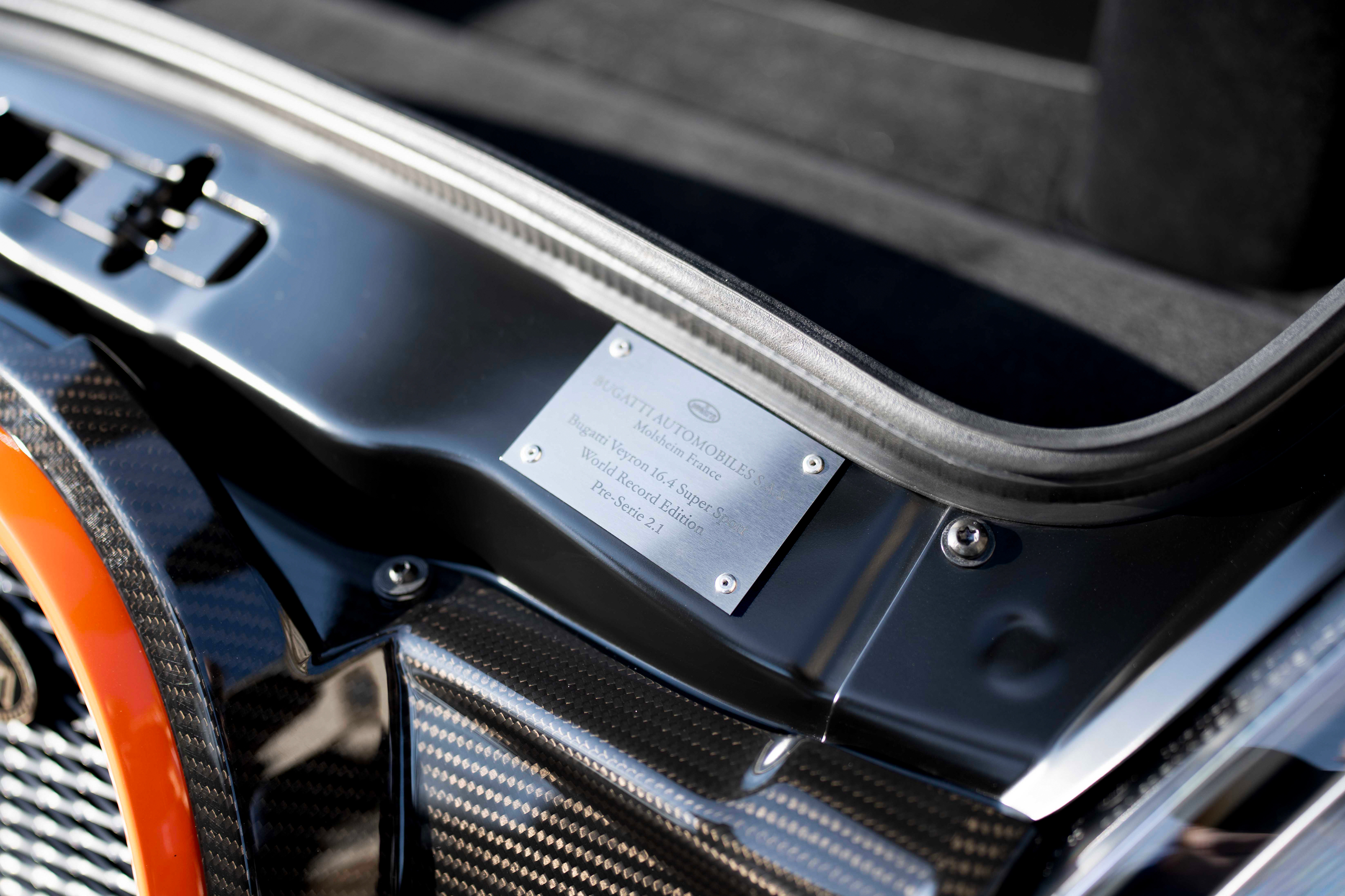 The restored, unique Veyron Super Sport World Record Edition was a pre-series development vehicle.